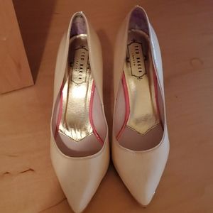 Ted Baker pumps